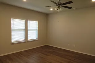 4001 Cosmos St, Waco, TX 76655 - Photo 4