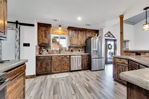 9834 County Rd 305, Grandview, TX 76050 - Photo 8