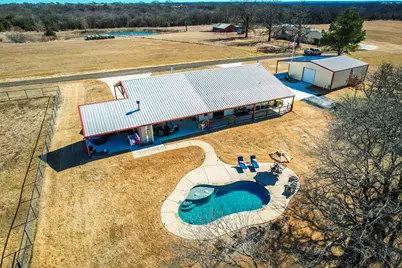9834 County Road 305, Grandview, TX 76050 - Photo 38