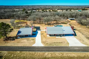 9834 County Rd 305, Grandview, TX 76050 - Photo 36