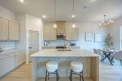 3325 Avenue G, Fort Worth, TX 76105 - Photo 8