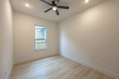 3325 Avenue G, Fort Worth, TX 76105 - Photo 18
