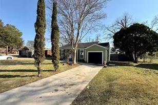 1408 Lakeside Dr, Garland, TX 75042 - Photo 2