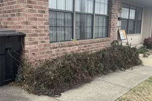 715 W Chestnut St, Denison, TX 75020 - Photo 2