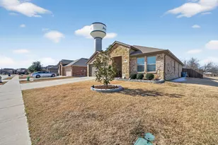 800 Rustic Way, Royse City, TX 75189 - Photo 2