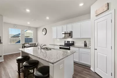 4949 Parrington Drive, Princeton, TX 75407 - Photo 8