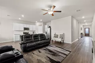 4949 Parrington Dr, Princeton, TX 75407 - Photo 6