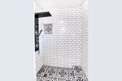 521 Val Oaks Court, Hurst, TX 76053 - Photo 18