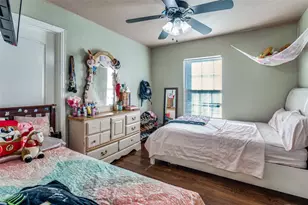 4049 Pampas St, Dallas, TX 75211 - Photo 8