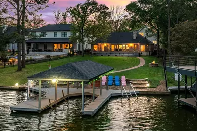 211 N Beverly Drive, Malakoff, TX 75148 - Photo 2