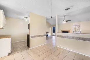 5808 Caprock Dr, Arlington, TX 76018 - Photo 8