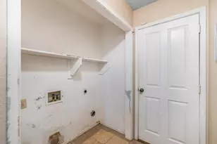 5808 Caprock Dr, Arlington, TX 76018 - Photo 22