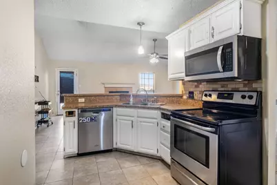 5808 Caprock Drive, Arlington, TX 76018 - Photo 30