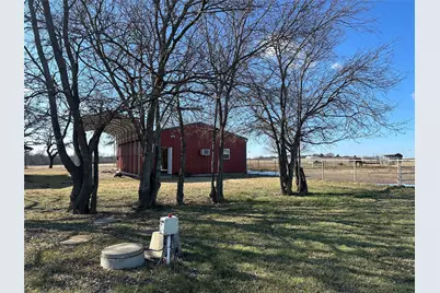 2014 County Road 123, Gainesville, TX 76240 - Photo 16