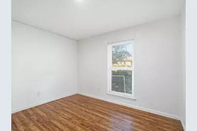 1401 Country Manor Road, Fort Worth, TX 76134 - Photo 18