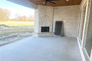 215 Salt Crk Ct, Weatherford, TX 76087 - Photo 34