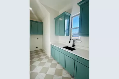 215 Salt Creek Court, Weatherford, TX 76087 - Photo 16