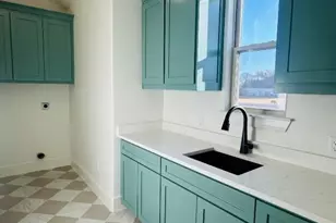 215 Salt Crk Ct, Weatherford, TX 76087 - Photo 16