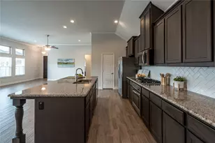 600 10th St, Argyle, TX 76226 - Photo 8