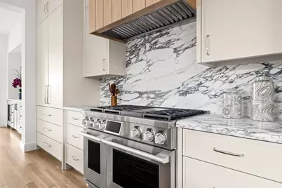 3936 Hawthorne Avenue, Dallas, TX 75219 - Photo 6