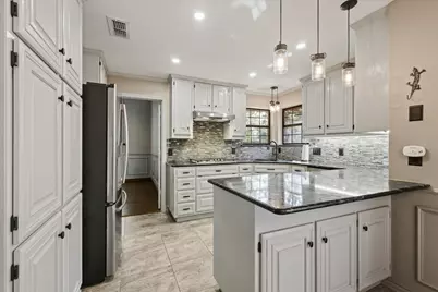 1514 Pickwick Lane, Denton, TX 76209 - Photo 12