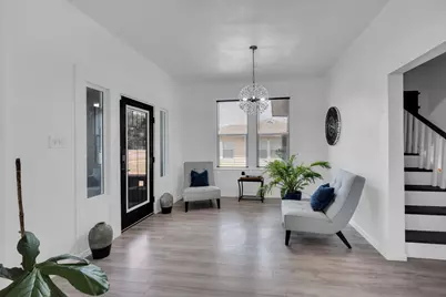 805 E Wise Street, Bowie, TX 76230 - Photo 4