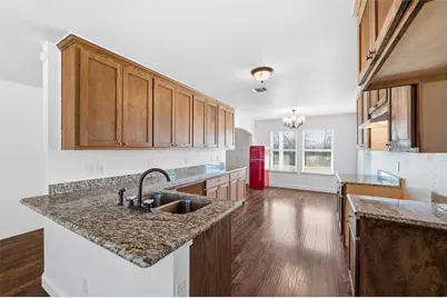 4925 Fitzhugh Avenue, Fort Worth, TX 76105 - Photo 8