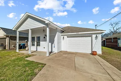 4925 Fitzhugh Avenue, Fort Worth, TX 76105 - Photo 4