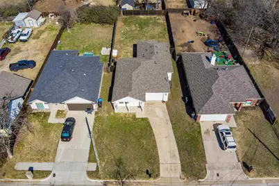 4925 Fitzhugh Avenue, Fort Worth, TX 76105 - Photo 6