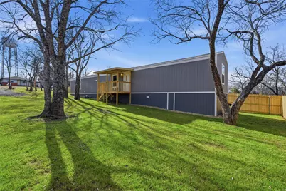 618 E 6th Street #A, Blum, TX 76627 - Photo 2
