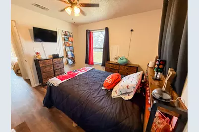 515 Longbotham, Wortham, TX 76693 - Photo 18