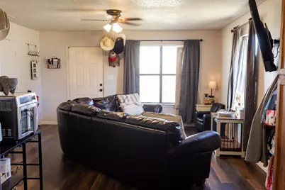 515 Longbotham, Wortham, TX 76693 - Photo 6