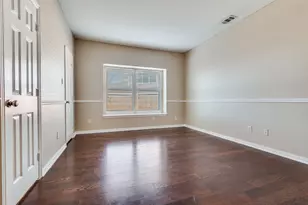 2260 Bald Eagle Way, Grand Prairie, TX 75052 - Photo 12