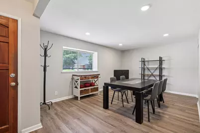 2312 Valleywood Drive, Carrollton, TX 75006 - Photo 4