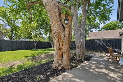 2312 Valleywood Drive, Carrollton, TX 75006 - Photo 22