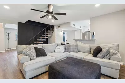 2312 Valleywood Drive, Carrollton, TX 75006 - Photo 8