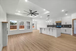 415 Hensley Dr, Grand Prairie, TX 75050 - Photo 2