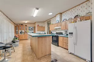 130 Meadowview Ln, Point, TX 75472 - Photo 12