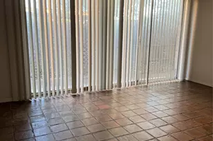 13424 Blossomheath Ln, Dallas, TX 75240 - Photo 4