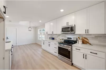 3008 Dibrell Drive, Plano, TX 75023 - Photo 8