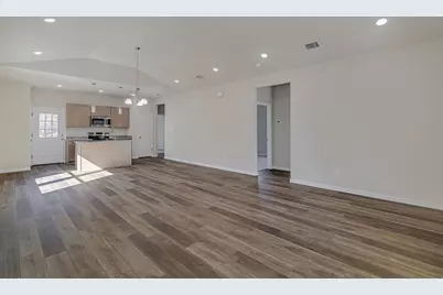 1402 Arizona Avenue, Fort Worth, TX 76104 - Photo 8