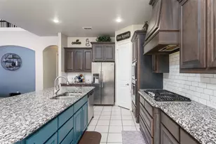 704 Elm Creek Cir, Mansfield, TX 76063 - Photo 16