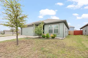 116 Austin Ave, Venus, TX 76084 - Photo 2