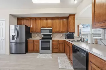 4410 New Meadow Drive, Mansfield, TX 76063 - Photo 4