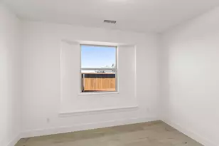 813 Golden Galaxy Wy, Lucas, TX 75098 - Photo 12