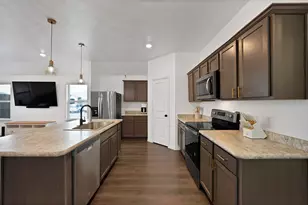 1017 Whispering Oak Dr, Royse City, TX 75189 - Photo 8