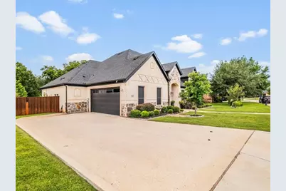 2212 Cold Creek Drive, Denison, TX 75020 - Photo 4