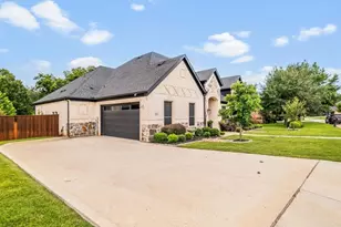 2212 Cold Creek Dr, Denison, TX 75020 - Photo 4