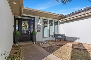 304 Trailwood Dr, Woodway, TX 76712 - Photo 4