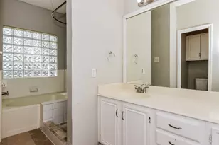 1729 Creek Valley Rd, Mesquite, TX 75181 - Photo 12